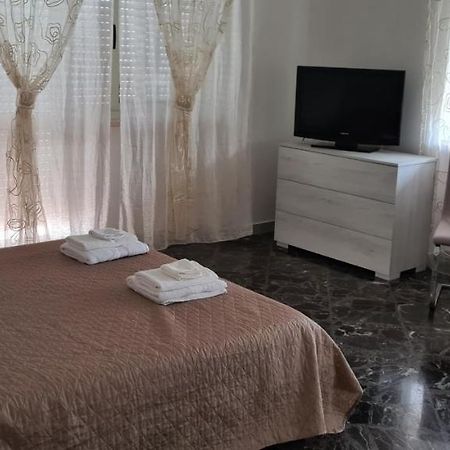 Апартаменты Jajo Apartament Бриндизи Экстерьер фото