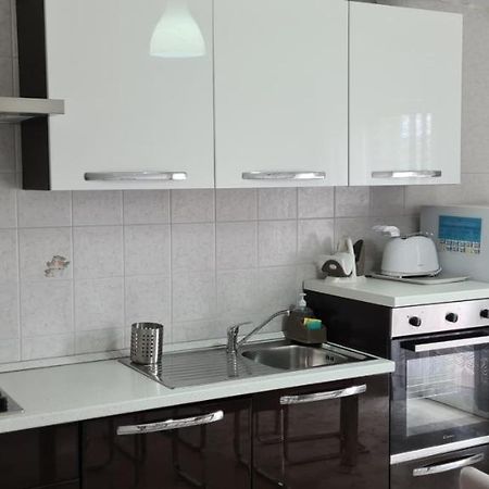 Апартаменты Jajo Apartament Бриндизи Экстерьер фото